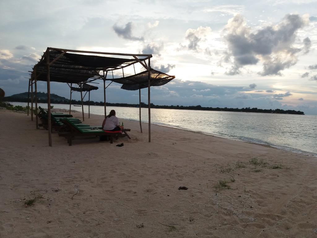 Balenta Bungalow Gili Meno Hotel Esterno foto